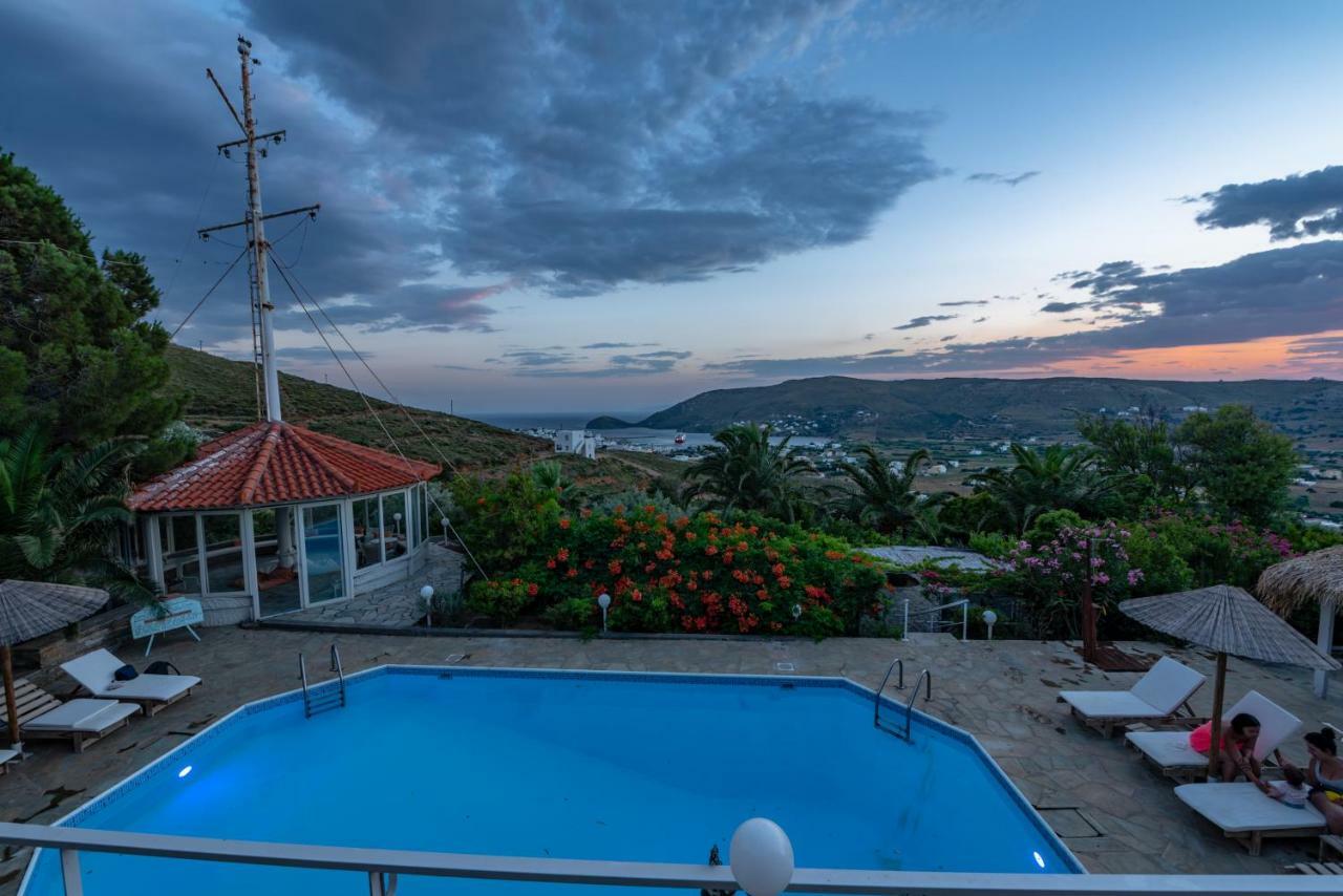 Kymothoi Rooms & Pool Bar Gavrio Exterior foto
