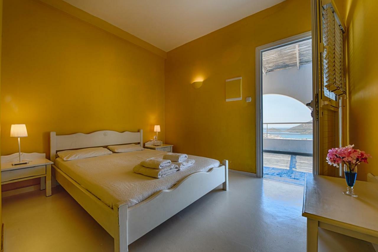Kymothoi Rooms & Pool Bar Gavrio Exterior foto